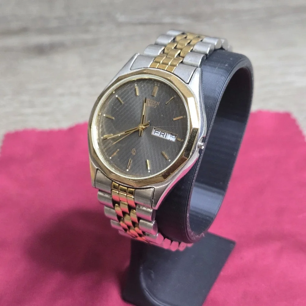 Vintage Citizen Quartz Watch Two Tone Day Date Grey Tapestry Dial GN-4W-S Japan